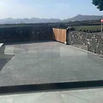 Con Piscina En 公寓