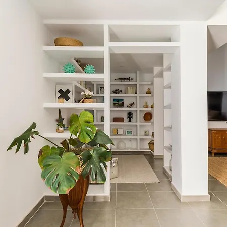 Con Piscina En Apartamento *