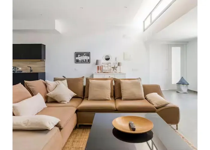 Con Piscina En Apartamento Tías