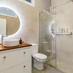 Con Piscina En Apartamento *