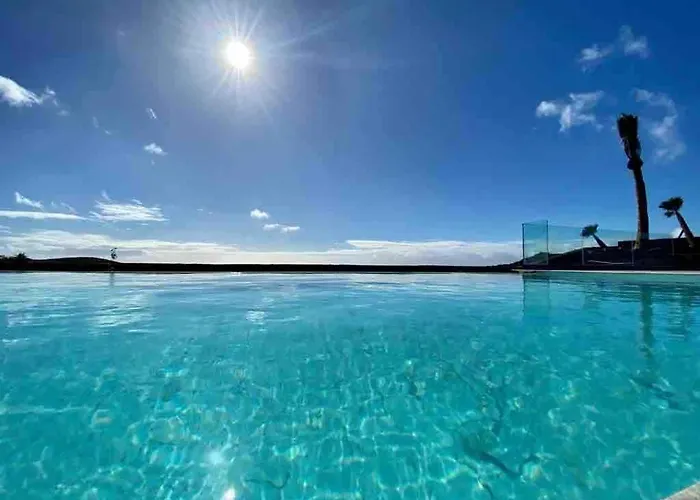 Con Piscina En Appartement